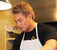 オカダ・カズチカ、新日本プロレス総選挙でも勝利宣言!エプロン姿に萌え死にしそう オカダ・カズチカ、新日本プロレス総選挙でも勝利宣言!エプロン姿に萌え死にしそう