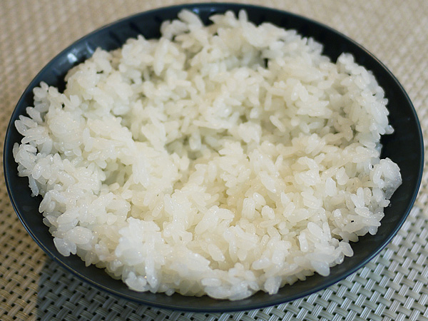 （7）お茶碗を使ってふんわり握る