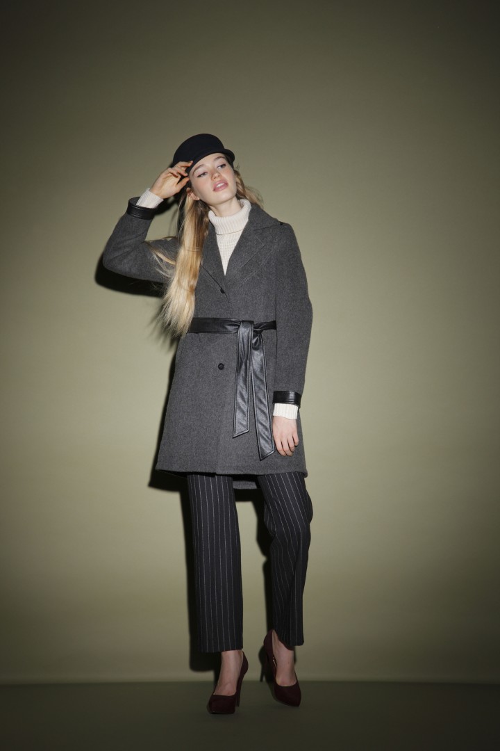 bau steven tachとコラボしたテーラーコート