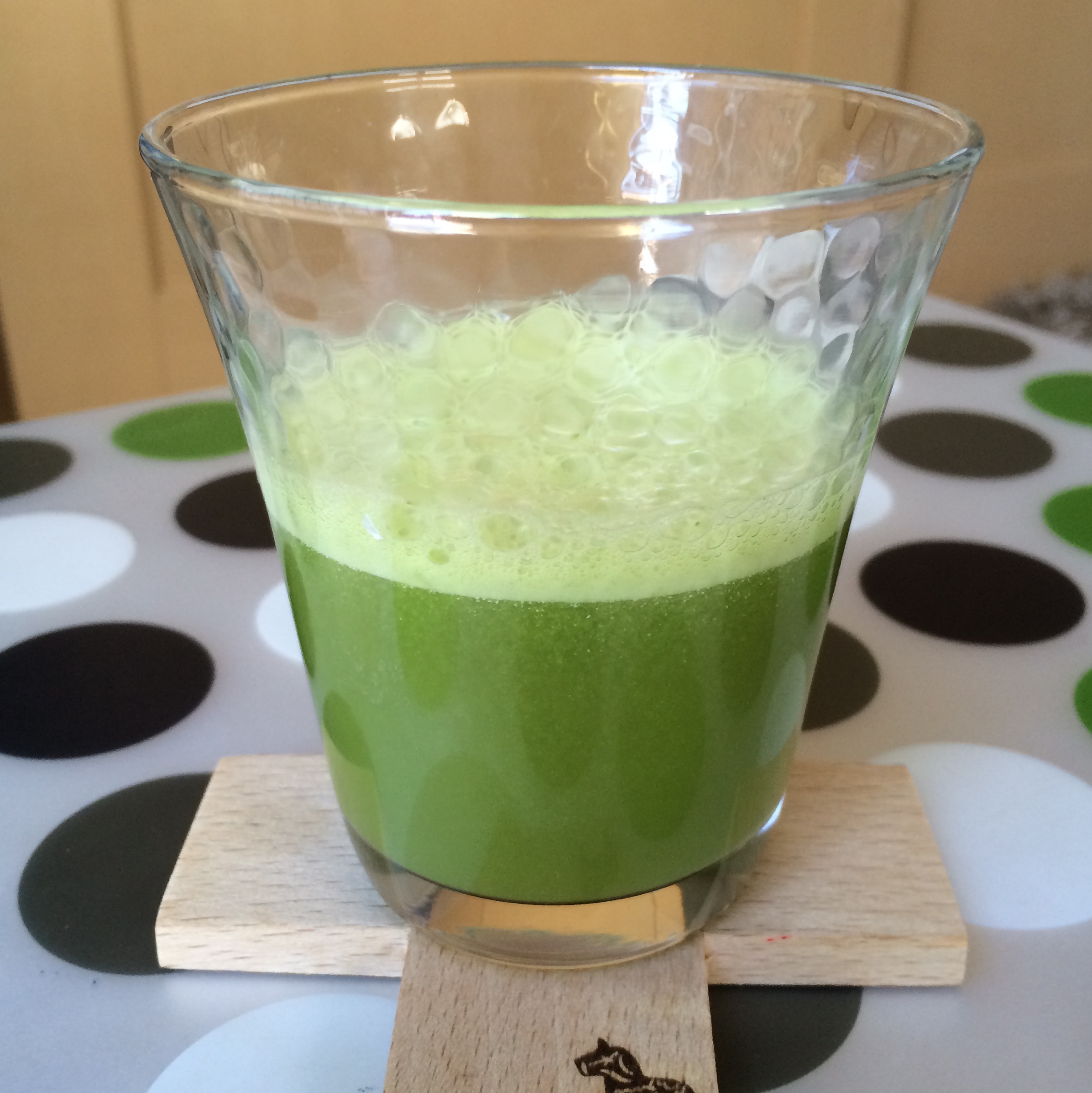 オレンジジュースと青汁