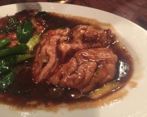 豚の脳みその炒め