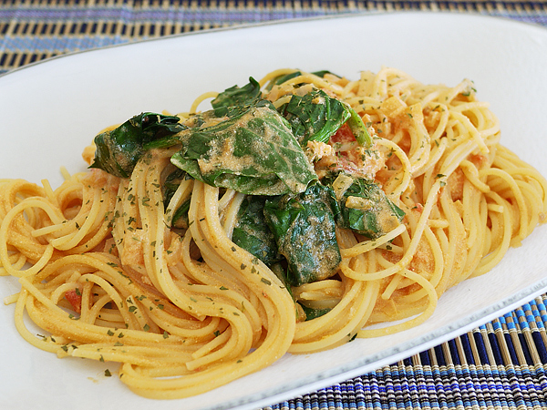 コク旨！カニのトマトクリームパスタ