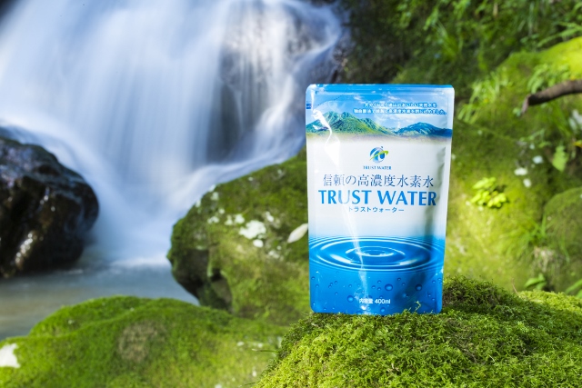 トラストウォーター