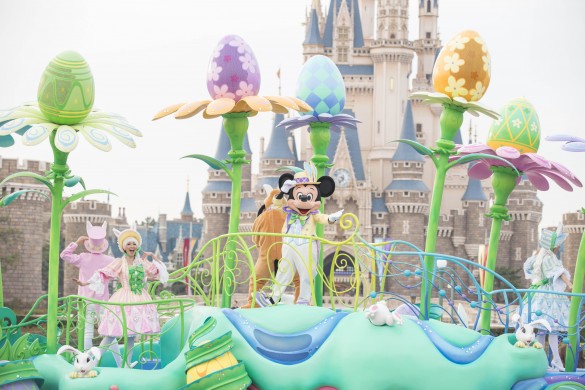 「ディズニー・イースター」のパレードの様子