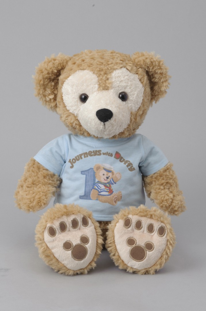 Tシャツを着たダッフィー