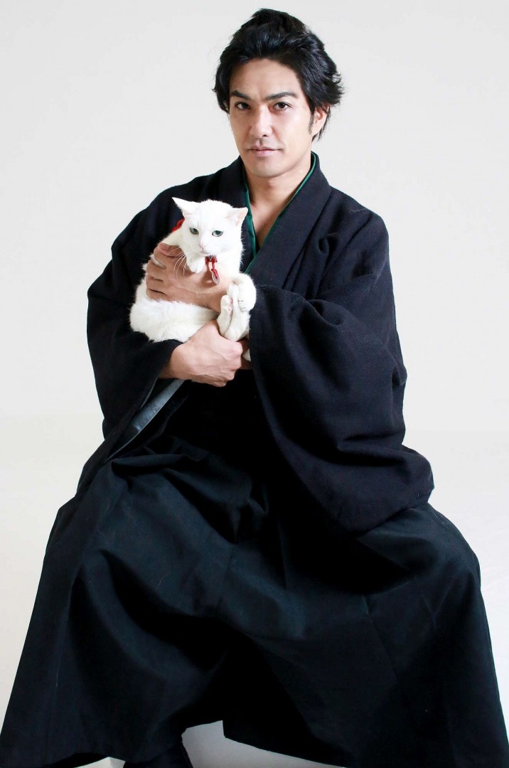 北村一輝さんと玉之丞役のあなごちゃん