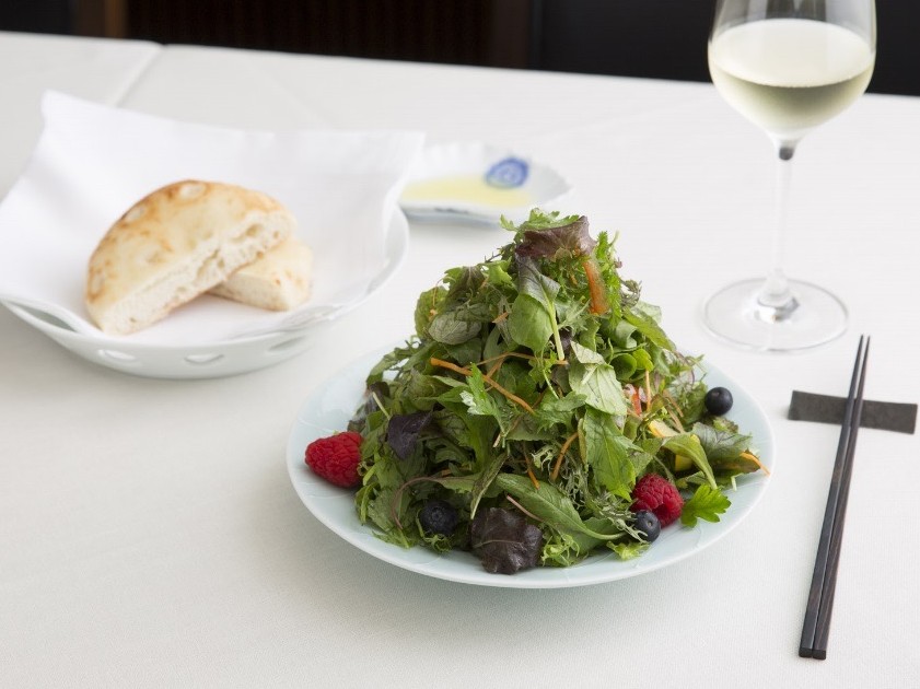 ジョッジョーロ_ハーブサラダ