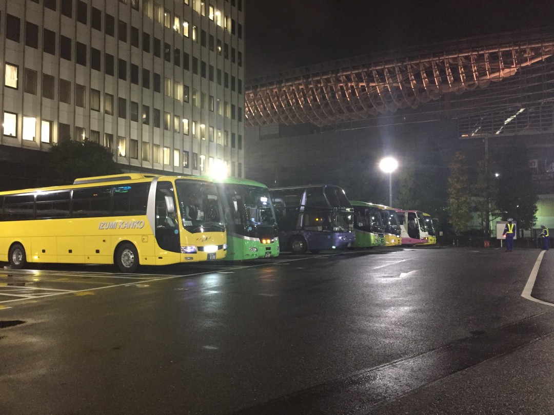 高速バスターミナル