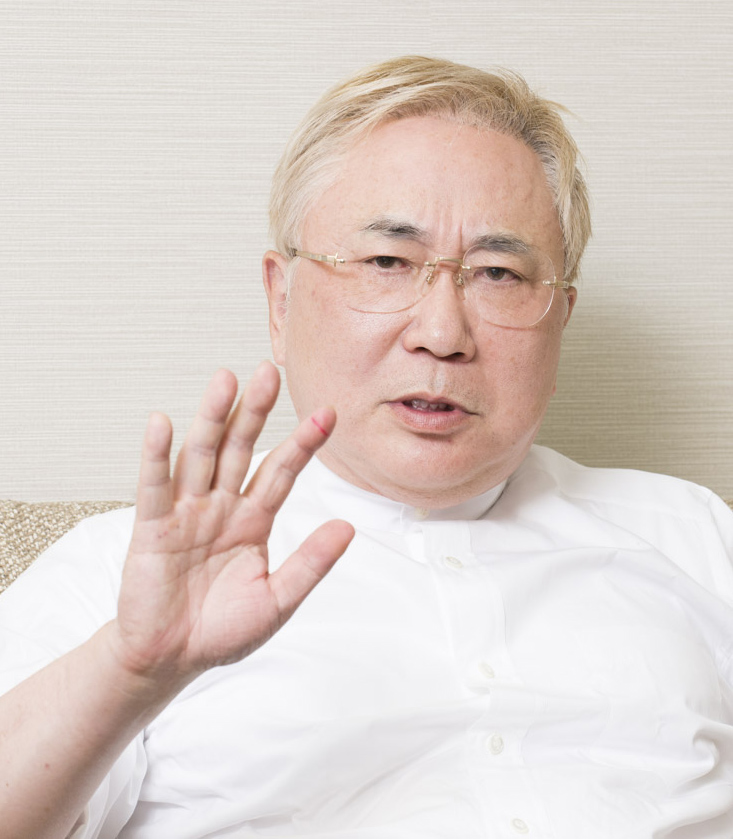 高須院長