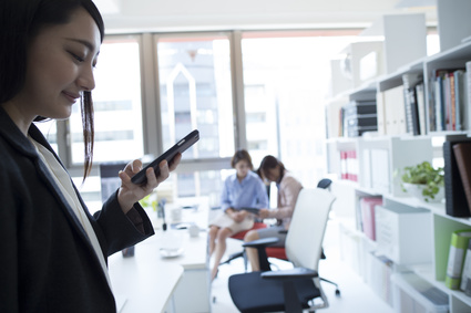 同僚に あの人 いなくていい と陰口叩かれる人の特徴 女子spa ページ 2