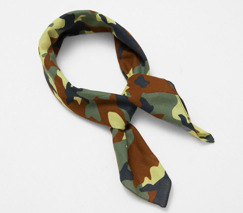 カムフラージュバンダナスタイルスカーフ