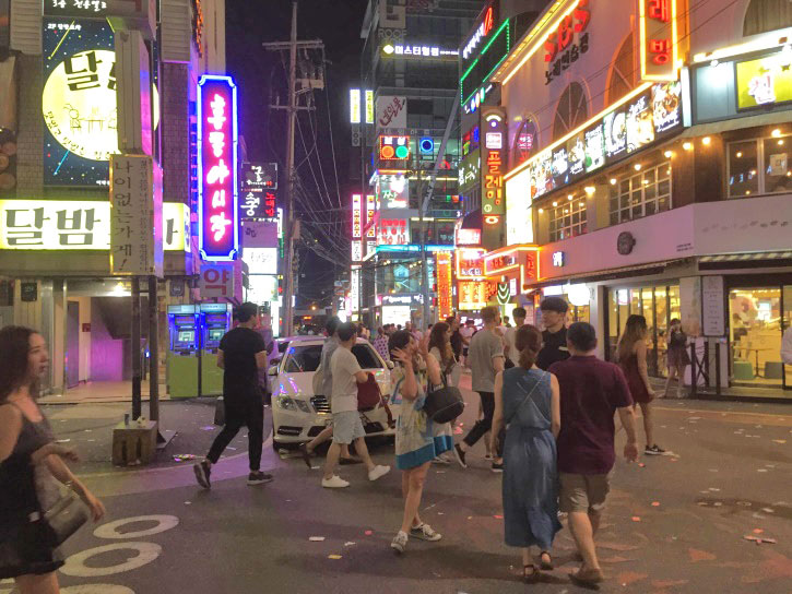 眠らない街・江南