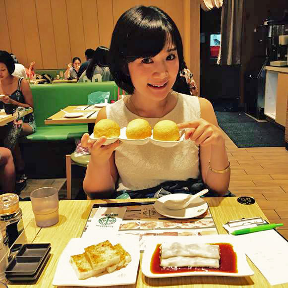 『添好運（ティムホーワン）』　チャーシューinパイナップルパン