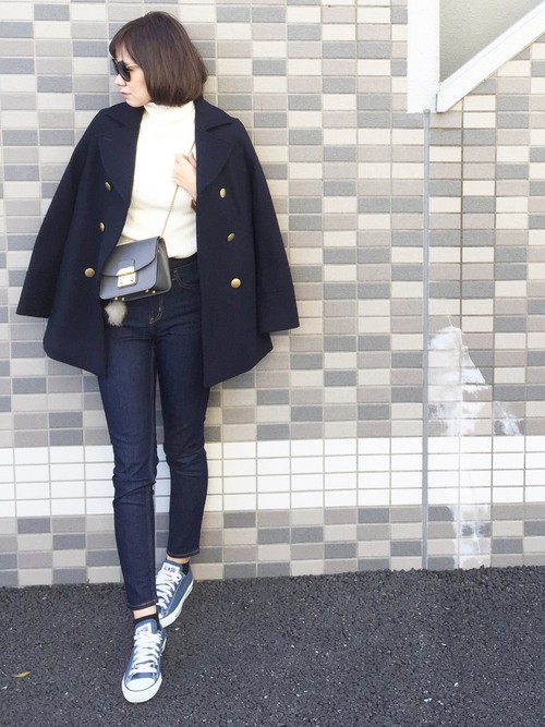 白トップス×デニム