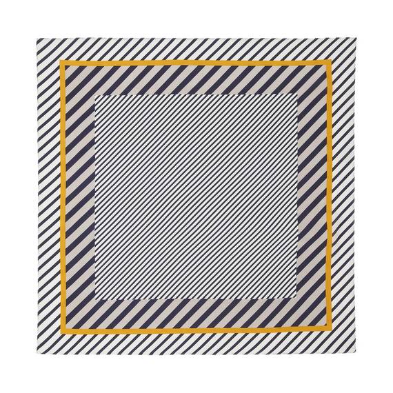 ユニクロスカーフ