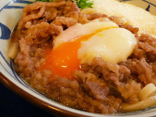 丸亀製麺『牛とろ玉うどん』2