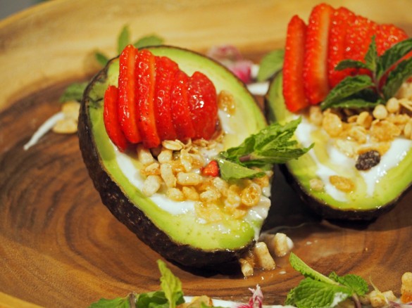 朝アボカド 朝アボカド