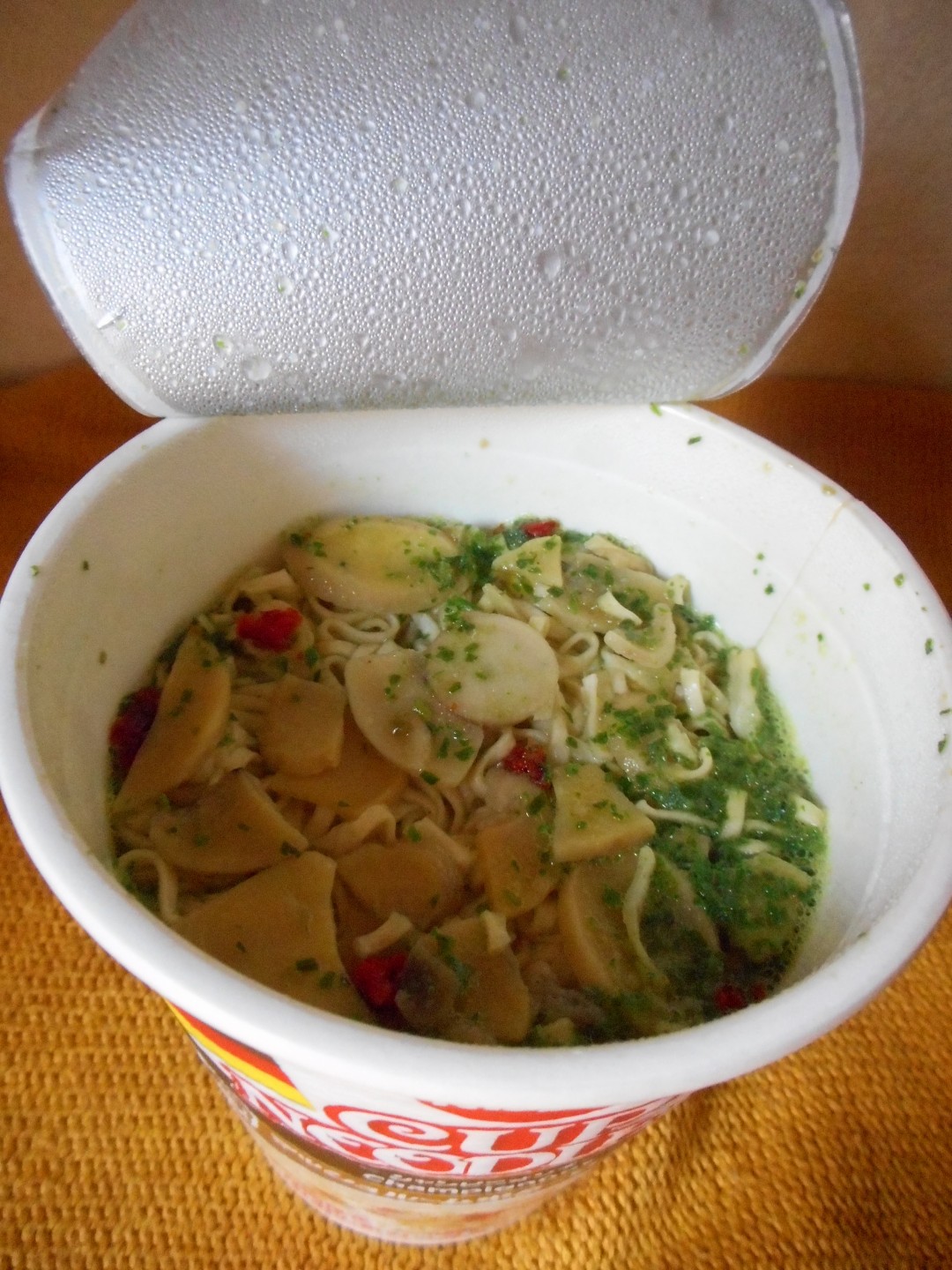 カップヌードル シャンピニオンズ（ドイツ）_4