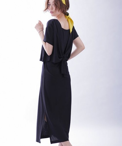 バックシャンマキシワンピース