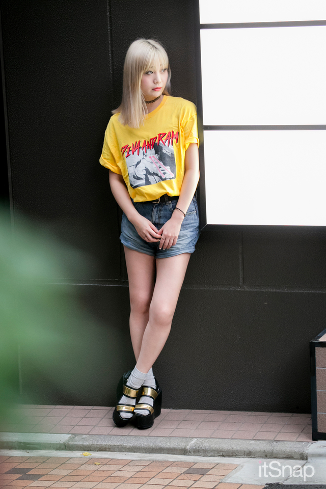 DJ、DIVA＆RAMディレクター・畑中奈緒美サン(165cm)