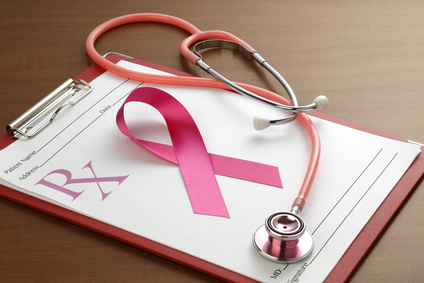 聴診器とピンクリボン