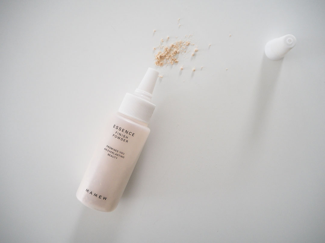 MAMEW「エッセンス フィニッシュパウダー　クリアグロウ」