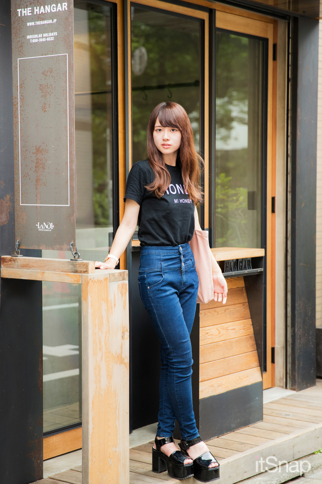 駒沢大学二年・糠信ひなのサン(160cm)