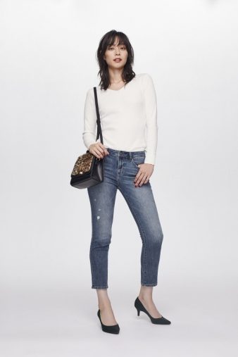 ポインテッドパンプス