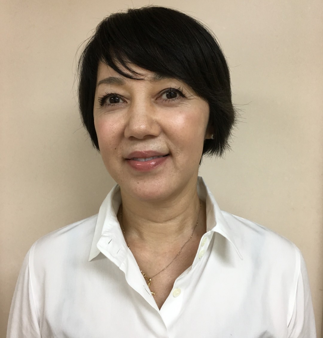 石井さとこ先生