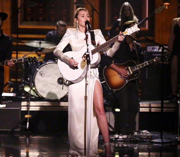 マイリー・サイラス