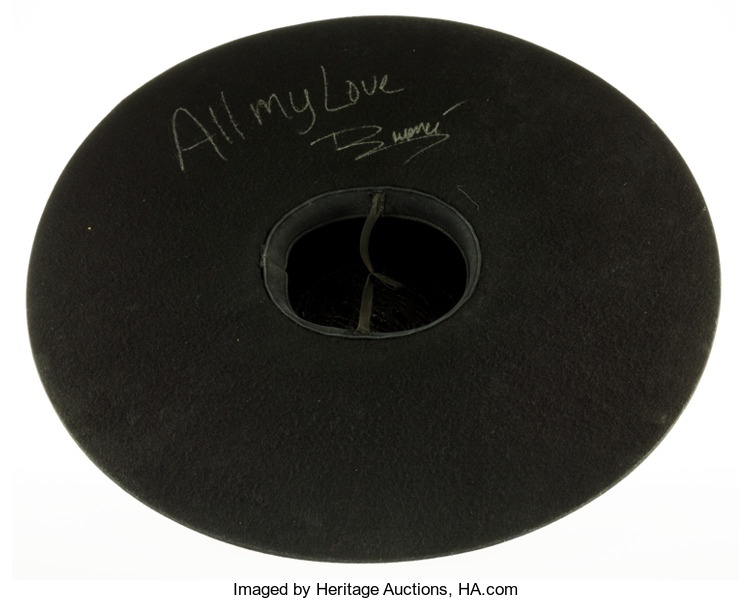 ビヨンセの帽子