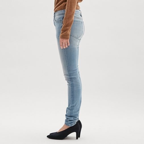 スーパーストレッチスキニーパンツ