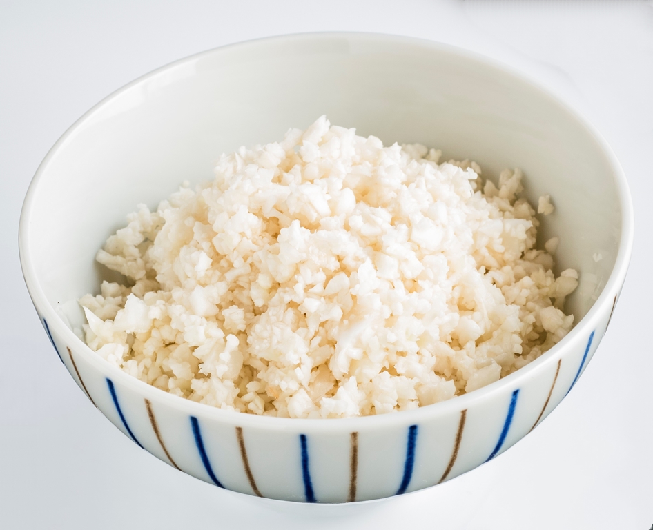 お茶碗にもりつけ