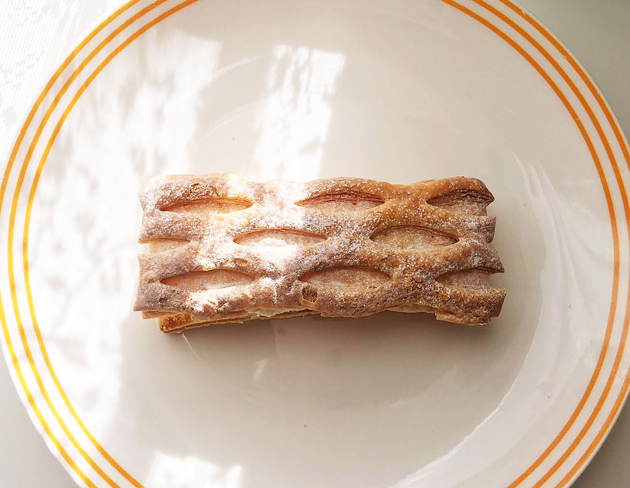 バター香る カスタード＆ホイップパイ