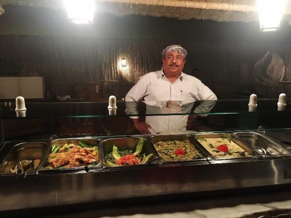 さまざまなアラブ料理を楽しめる　写真／編集部