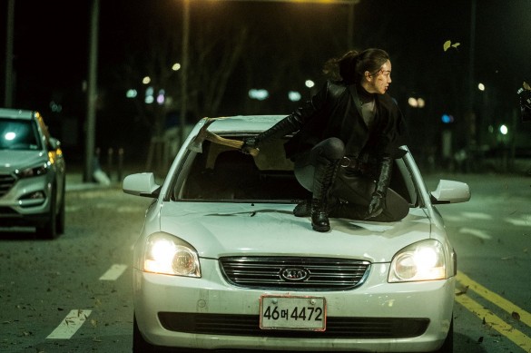 『悪女／AKUJO』より