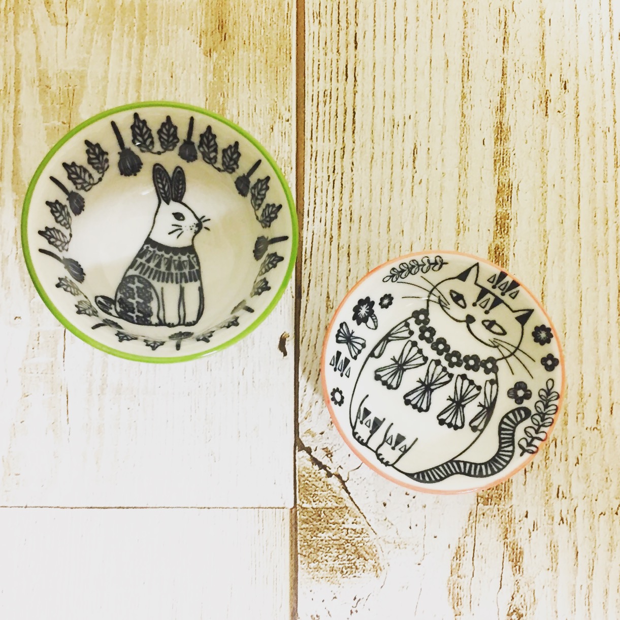 アニマル柄の食器