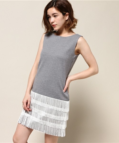 フリンジつきワンピース