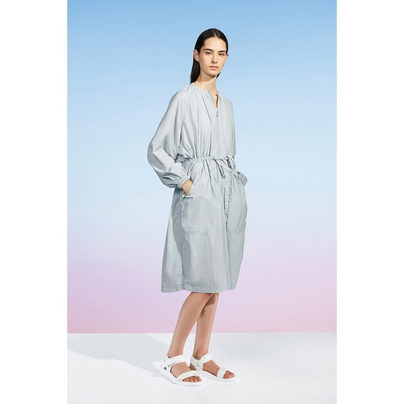 パッカブルロングパーカ