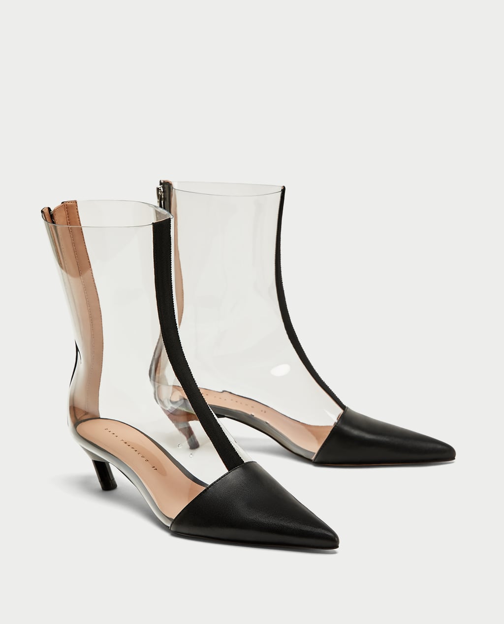 ZARAビニールショートブーツ