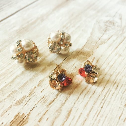 ビジューピアス