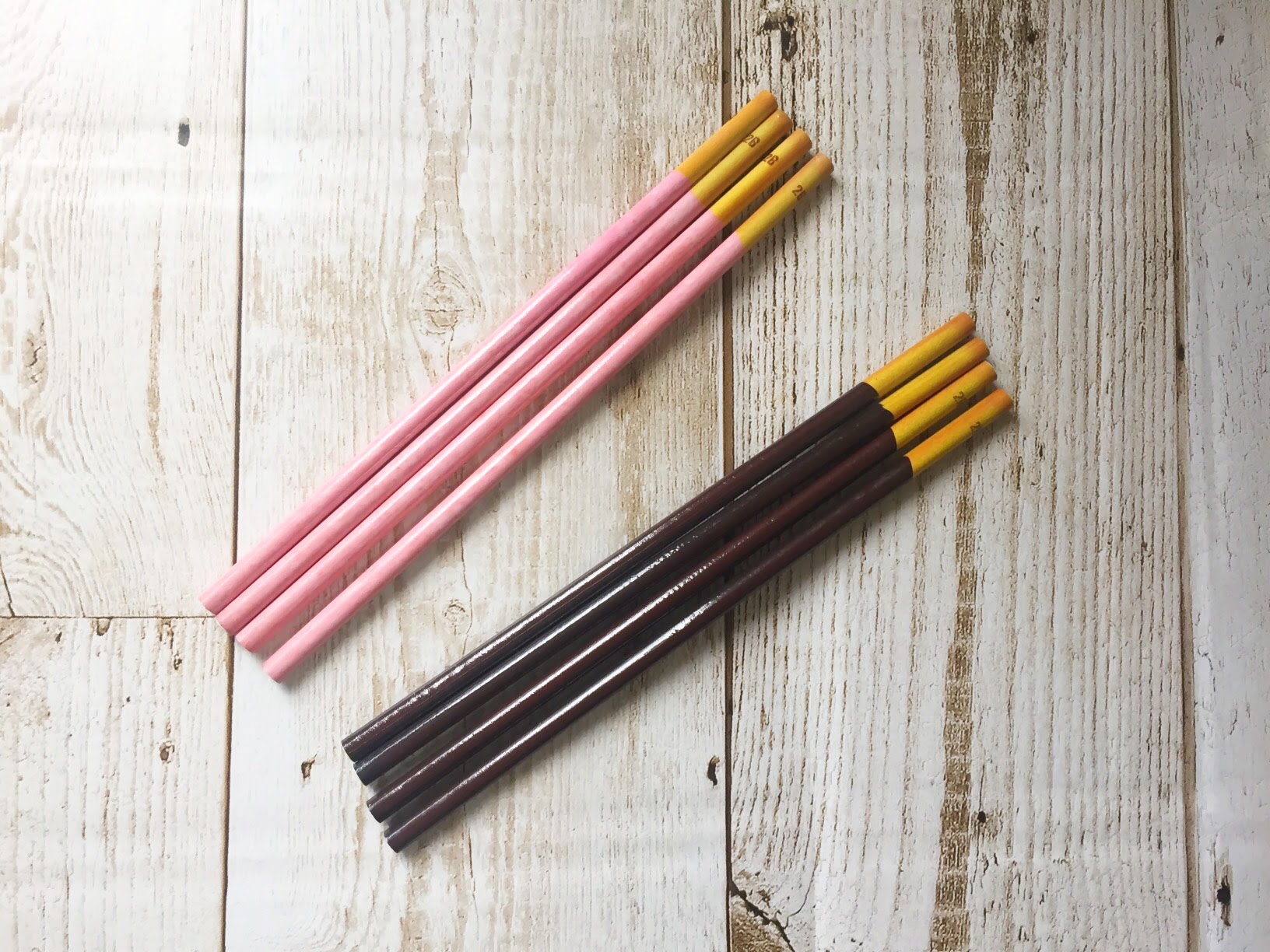 お菓子みたいな細軸エンピツ 2B