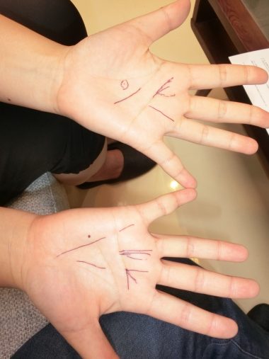 手相を占ってもらった