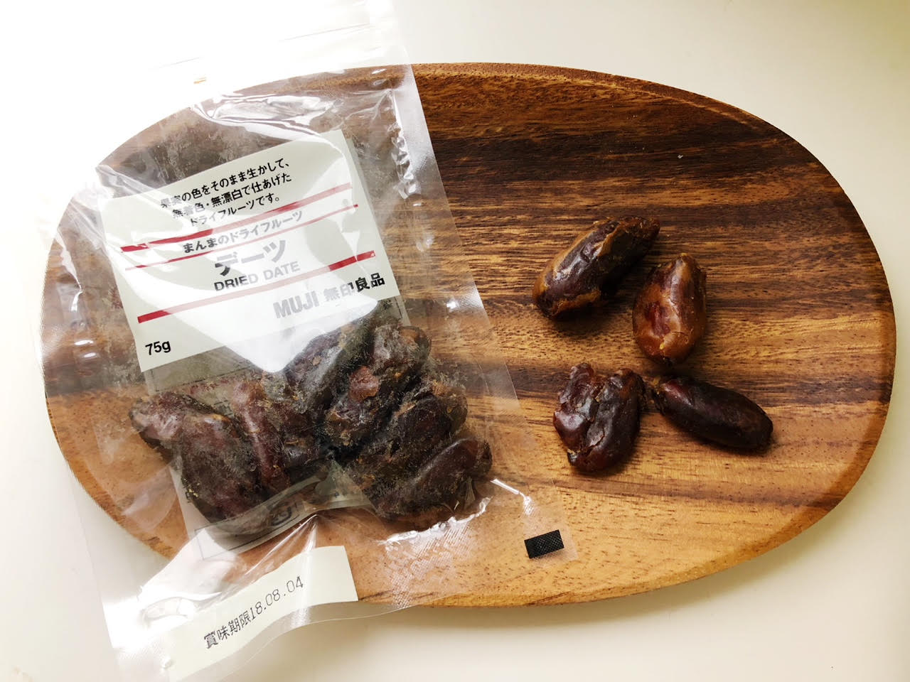 「まんまのドライフルーツ デーツ」