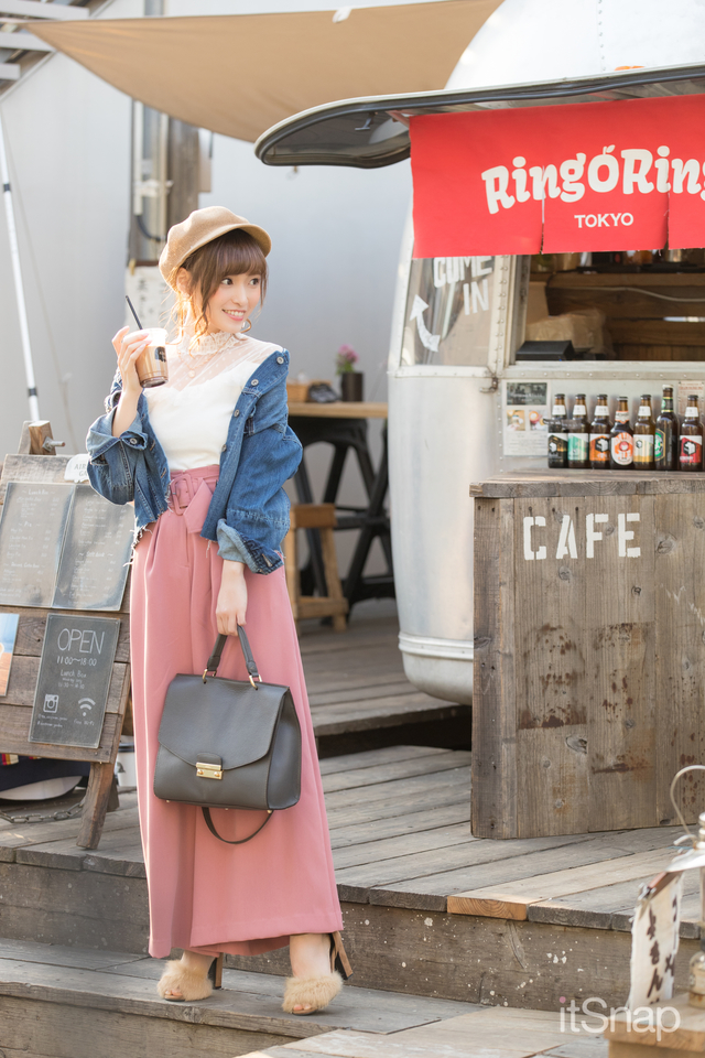 モデル、歌手、レースクイーン・引地裕美サン(160cm)