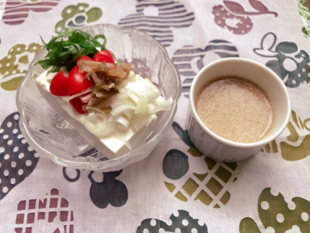 薬味いっぱい冷や奴