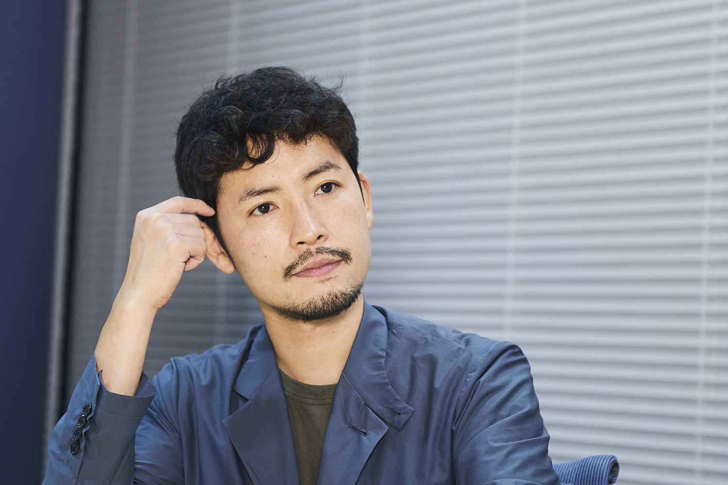 バチェラー小柳津林太郎さん