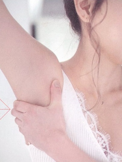 2・ワキ肉をキャッチ