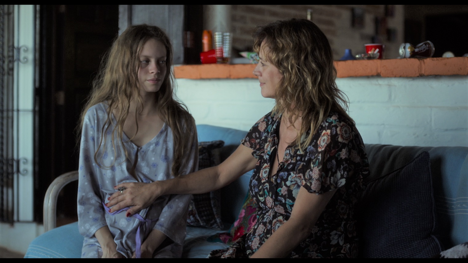 『母という名の女』より