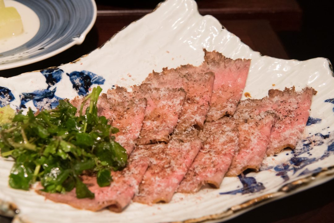 東京・渋谷の肉割烹『もつ吉 渋谷店』